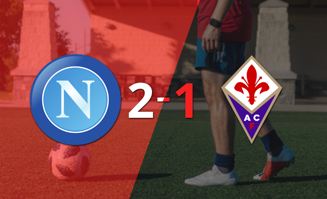 Fiorentina no pudo con Napoli y cayó por 2-1
