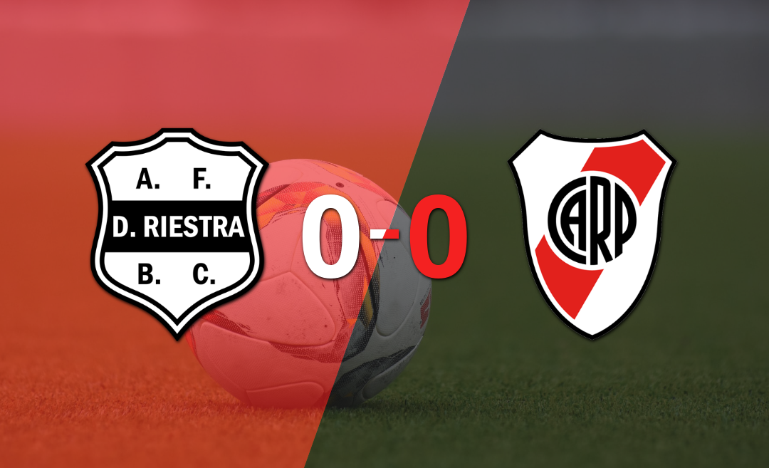 Cero a cero terminó el partido entre Dep. Riestra y River Plate