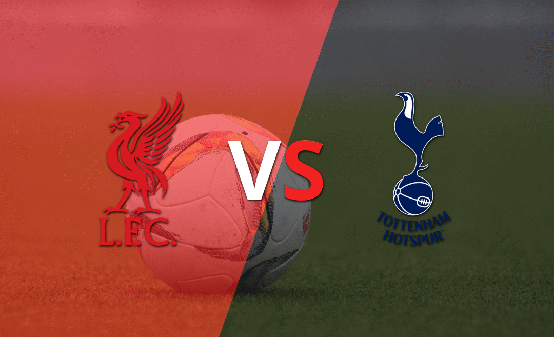 Comienza el juego entre Liverpool y Tottenham en el estadio Anfield