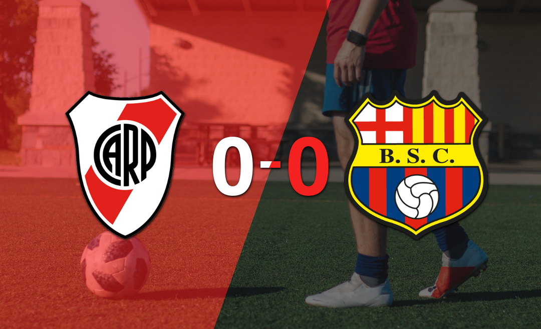 Sin muchas emociones, River Plate y Barcelona empataron 0-0