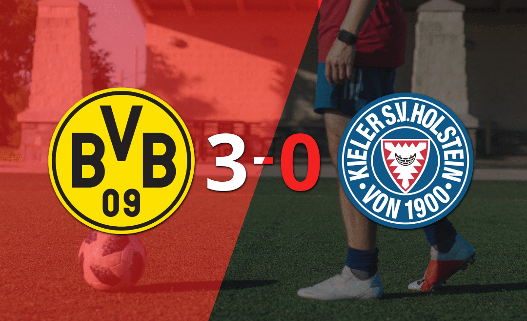 Borussia Dortmund golea 3-0 a Holstein Kiel