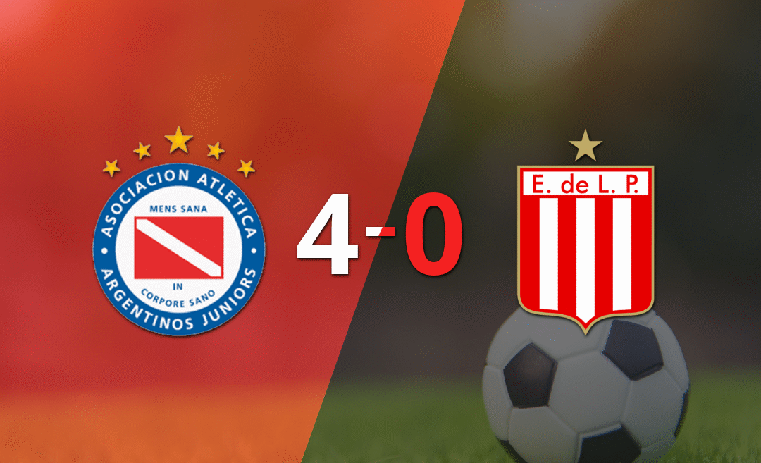 Tomás Molina impulsó la victoria de Argentinos Juniors frente a Estudiantes con dos goles